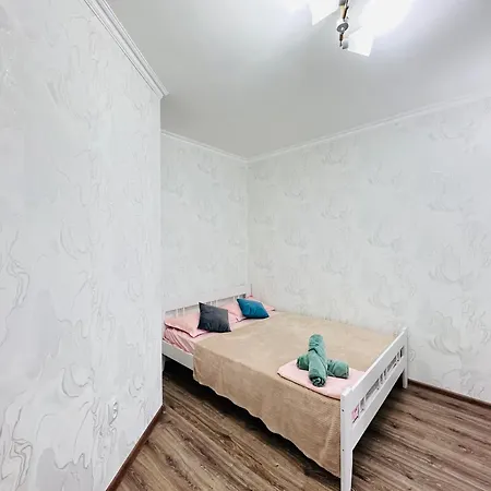 Семейный Уют Около Аэропорта Almaty Exterior photo