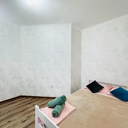 Семейный Уют Около Аэропорта Almaty Exterior photo