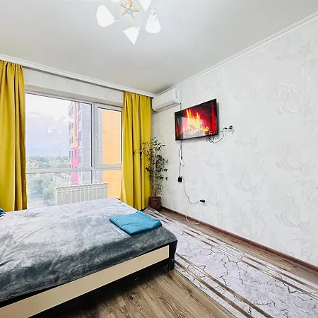 Семейный Уют Около Аэропорта Almaty Exterior photo